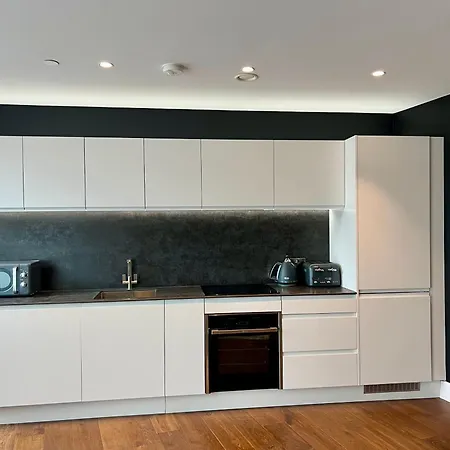 The Midnight Garden Escape At Ryedale House Apartment York