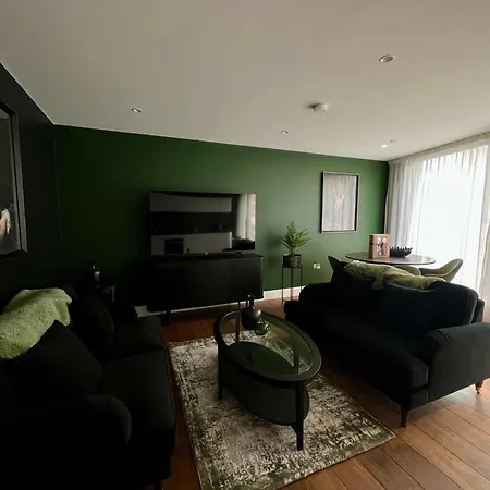 The Midnight Garden Escape At Ryedale House York