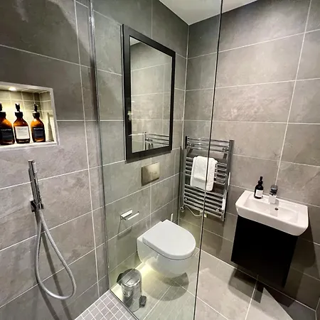 The Midnight Garden Escape At Ryedale House